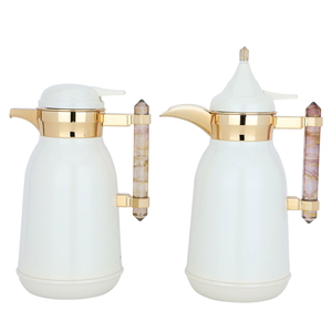 Al Saif Gallery Plastic Shahd Thermos Set, 1+1 Liter, Golden Mouth with Pink Marble Hand, 2 Pieces - Pearl product image