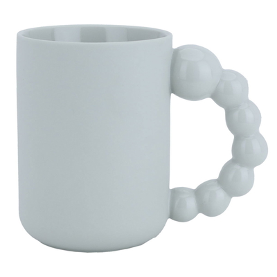 مج سيراميك السيف غاليري، 500 مل، كبير، يد كرة - رمادي فاتح product image 1