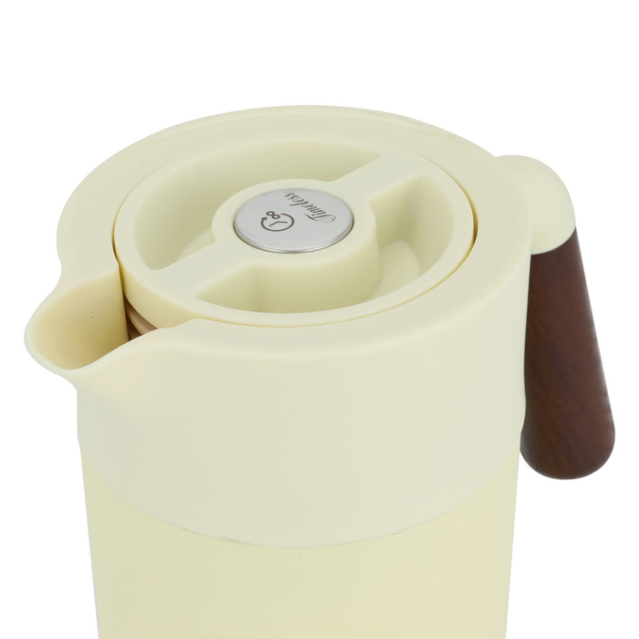 Tara Plastic Al Saif Gallery Thermos, 1.2 litres, wooden handle, squeeze - yellow product image 4