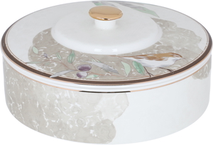 Al Saif Gallery Taghreed porcelain serving tray, 18 x 18 x 7.6 cm, circular with lid, medium, bird pattern - white product image